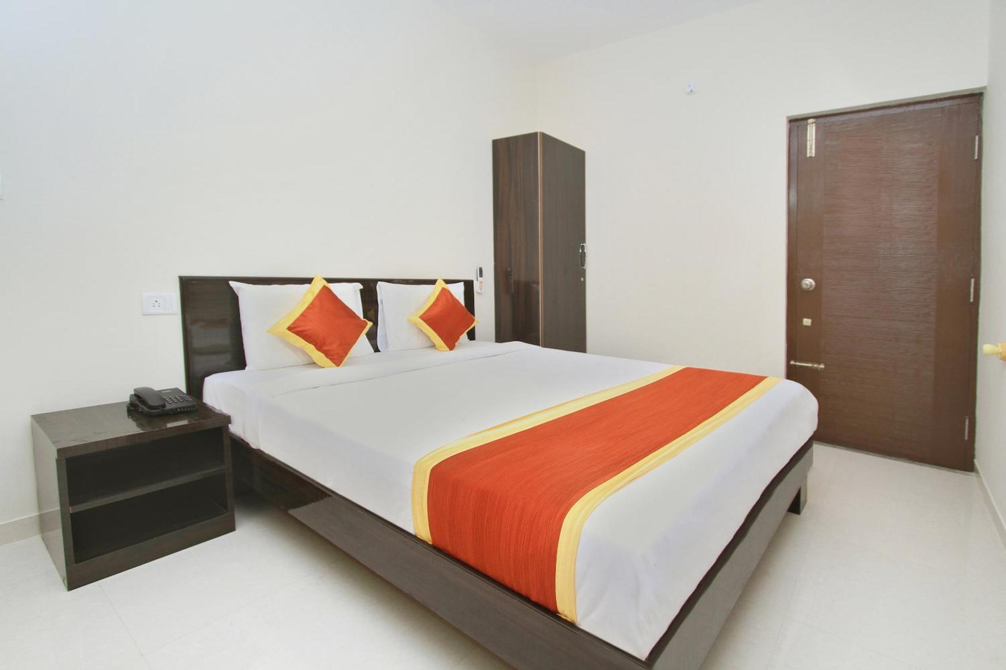 Hotel O Manu Residency Bangalore Bagian luar foto