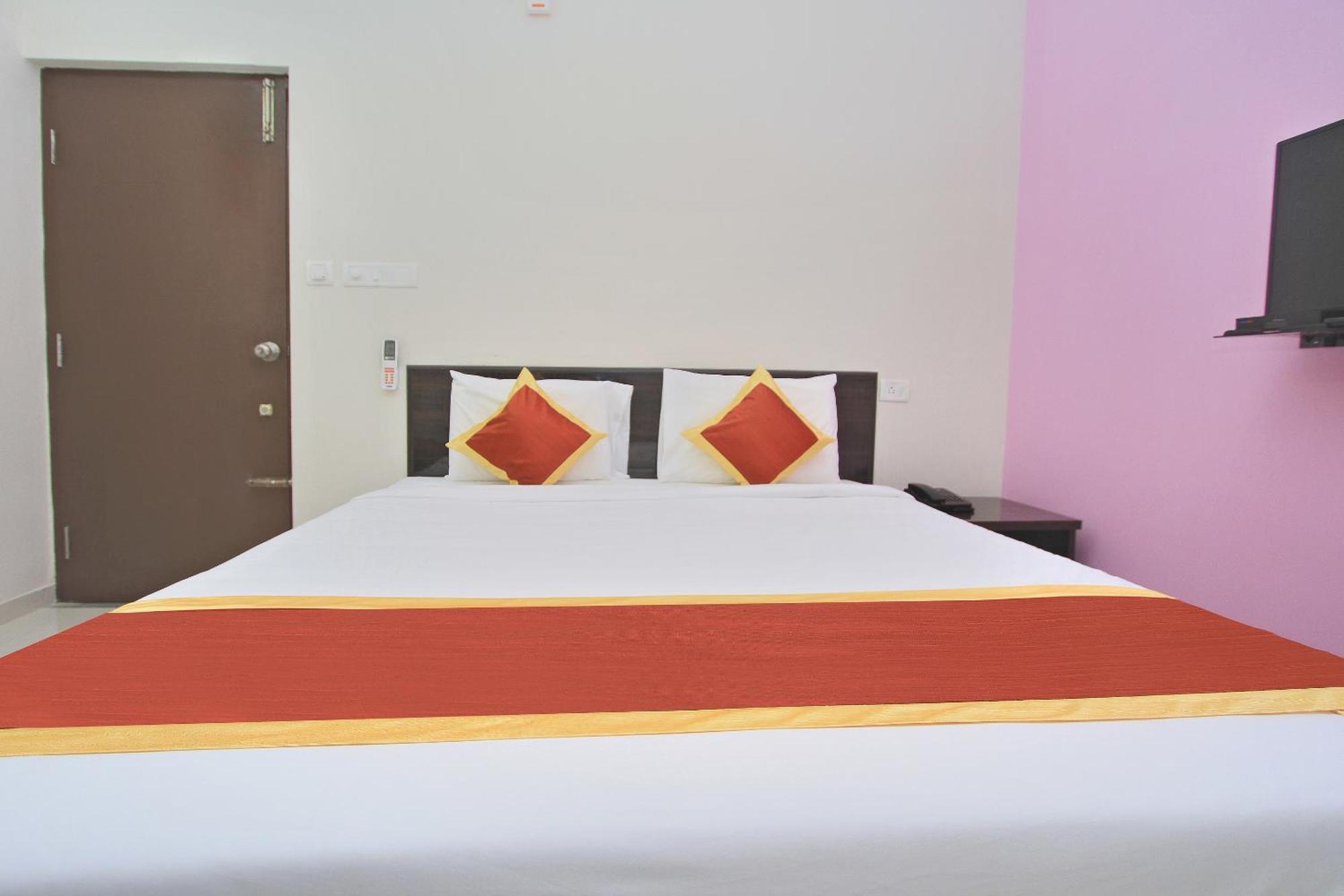 Hotel O Manu Residency Bangalore Bagian luar foto