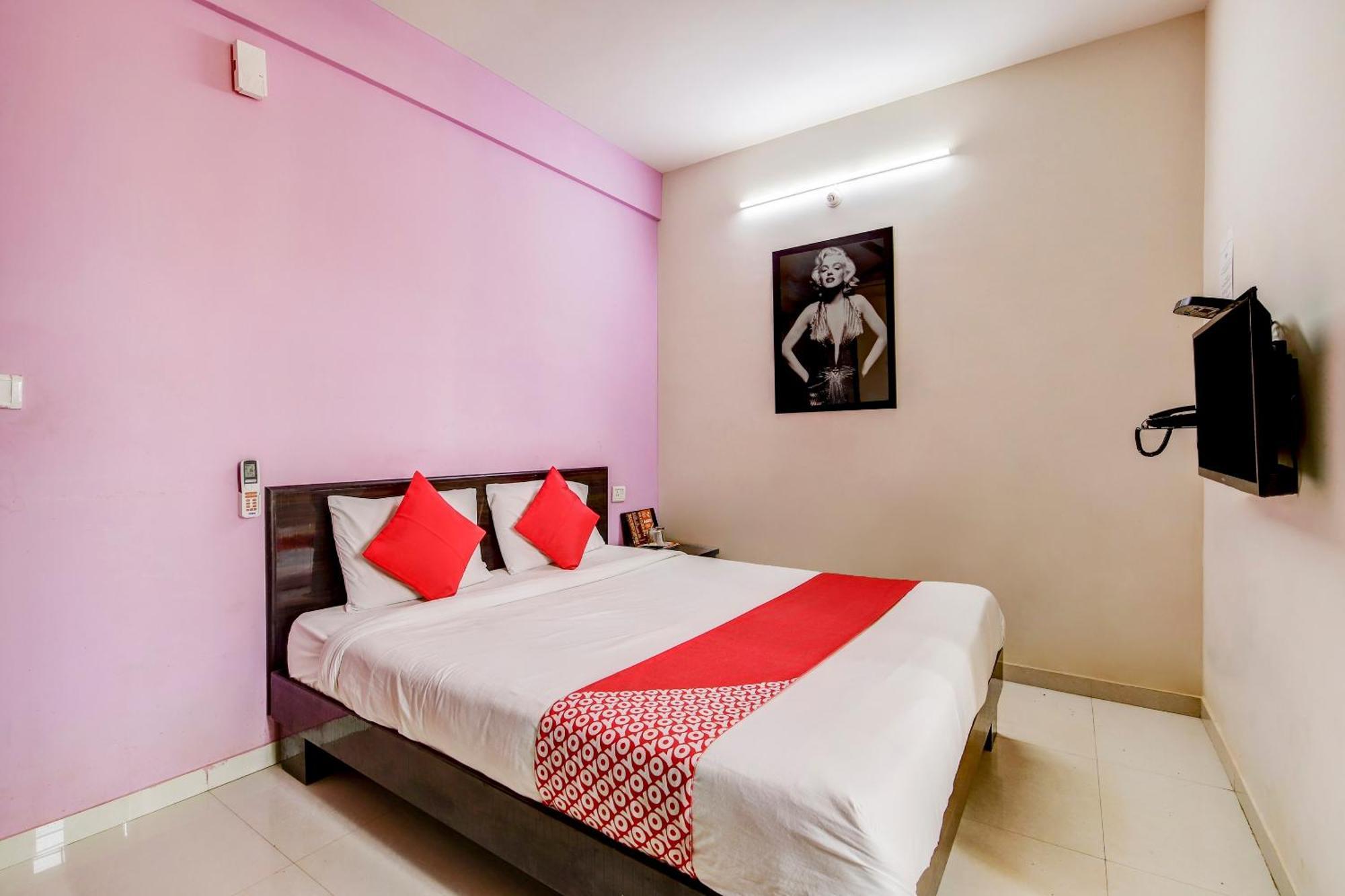 Hotel O Manu Residency Bangalore Bagian luar foto
