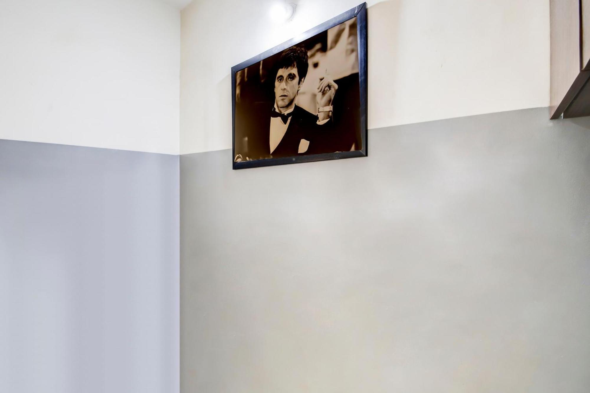 Hotel O Manu Residency Bangalore Bagian luar foto