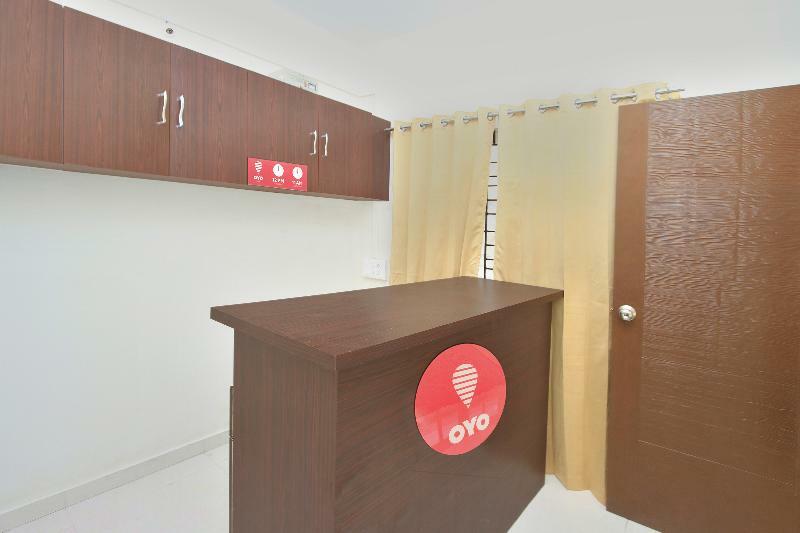 Hotel O Manu Residency Bangalore Bagian luar foto